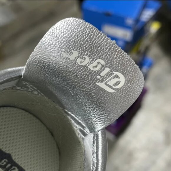 Onitsuka Tiger Mexico 66 ASICS Sneaker Shoes in Silver - Picture 4 of 6